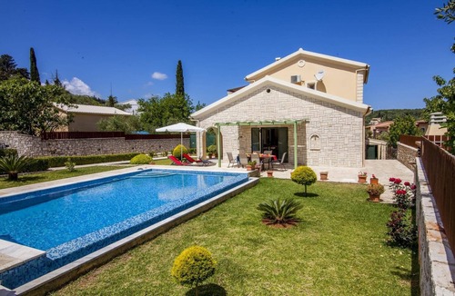Kassiopi Villa | Villa Himara by Villa Plus