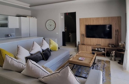 Syros Villa | Villa Ibti 6 bedrooms Private Pool