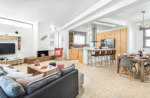 Afandou Villa | Villa Ifigeneia - Three Bedroom Villa, Sleeps 6