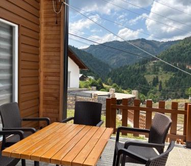 Pejë Ski Chalet | Villa in Rugove, Kosovo