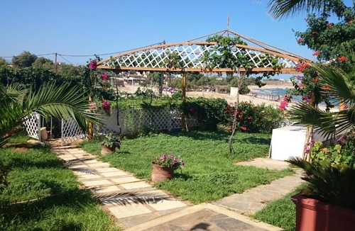 Stavros House | Villa in the sea Crete