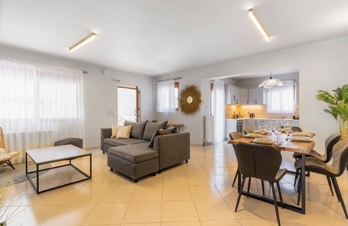 Houdetsi House | Villa Ismini Modern Private Retreat Near Rethymno