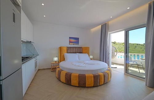 Sarande Hotel | Villa Juna Beach