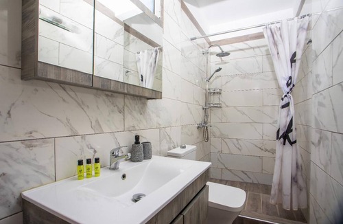Gennadi Villa | Villa Kalimera - Three Bedroom Villa, Sleeps 6