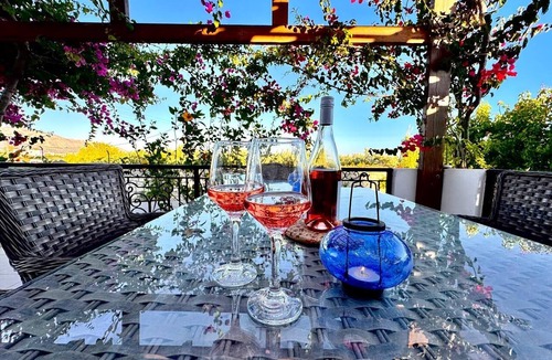 Makry Gialos House | Villa Kalliroi | Detached villa, within walking distance of the beach and taverns