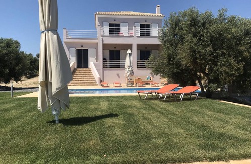 Pylos-Nestoras House | Villa Kamaria
