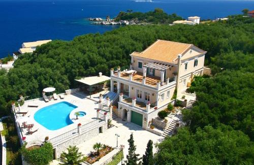 Kassiopi Villa | VILLA KAMELIA