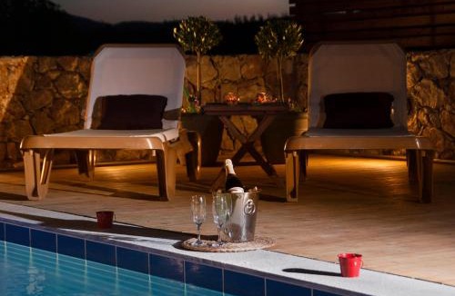Archangelos Villa | Villa Kapheira