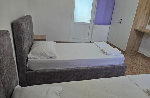 Qazim Pali House | Villa Karolina