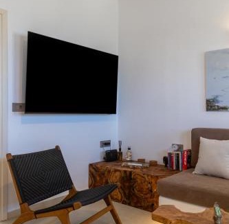 Perissa Villa | Villa Karras - Sea & Mountain View