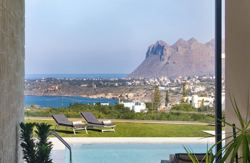 Kalathas Villa | Villa Kazoulis - Sea & Mountain View