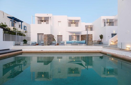 Naousa Apartment | Villa Kelly Rooms & Suites