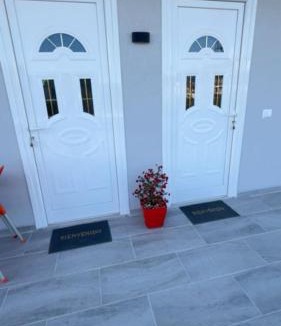 Vlore Apartment | Villa Keo