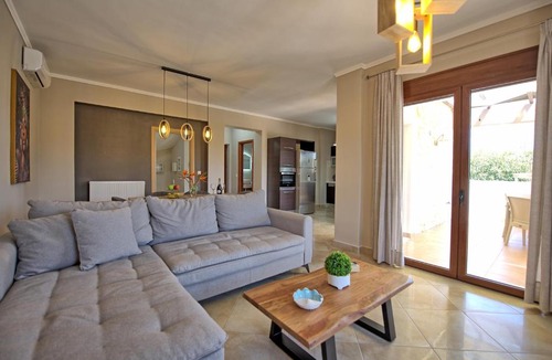 Kalyves Villa | Villa Konstantina, Villa with Sea Horizon & Private Pool by Posarelli Villas
