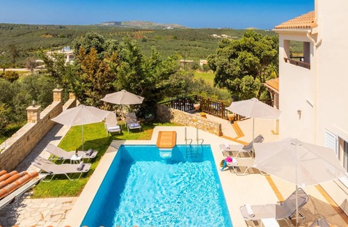 Achlades Villa | Villa Korini - Four Bedroom Villa, Sleeps 8