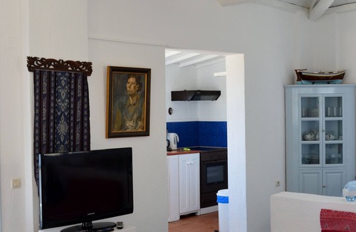 Skopelos Town Villa | Villa Kyma at Vathias Beach
