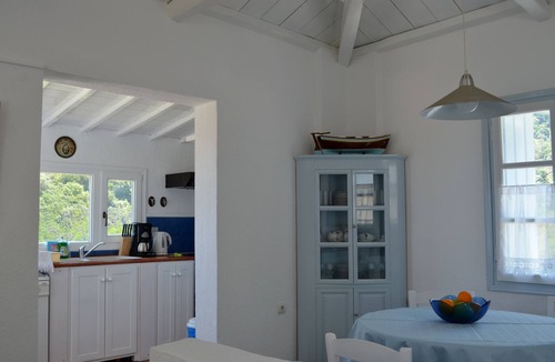 Skopelos Town Villa | Villa Kyma at Vathias Beach