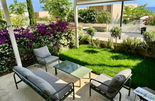 Jala Villa | Villa La Scala, Green Coast, Palase