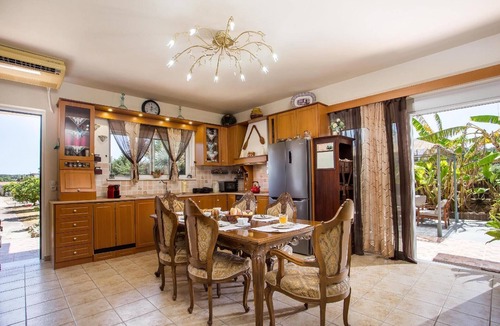 Theologos House | Villa "Laylande House" with mountain view
