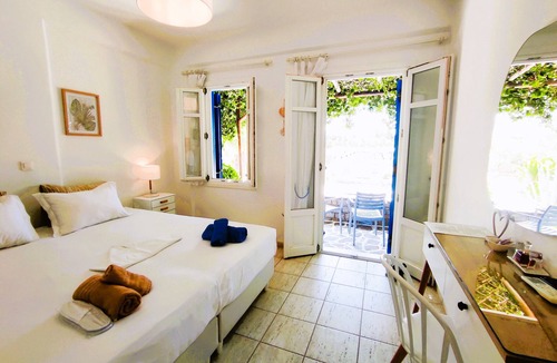 Katapola House | Villa Le Grand Bleu