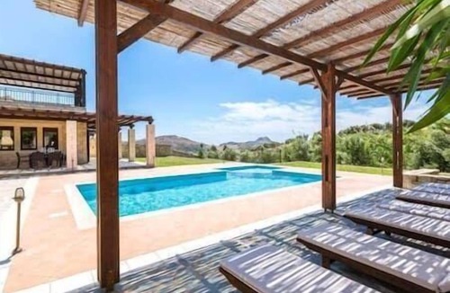 Lefkogeia House | Villa Lefkogia