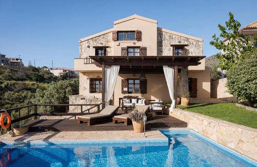 Megala Chorafia Villa | Villa Lithos by Your-Villa