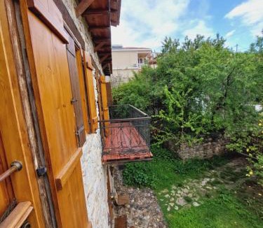 Avlonarion Villa | Villa Lithos