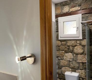Ramia Ski Chalet | Villa Lochia - Το Πέτρινο του Θωμά