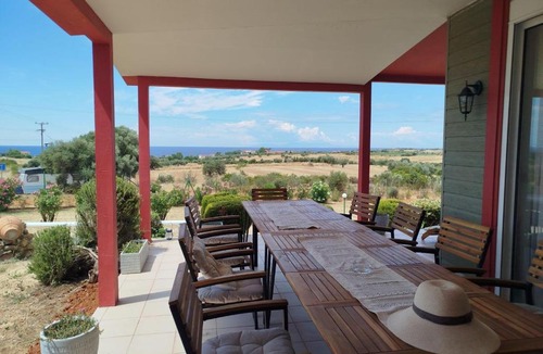 Maroneia-Sapes House | Villa Maravilla