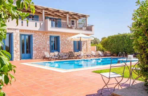 Evgiros Villa | Villa Maria Sivota