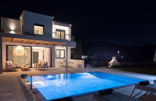 Malia Villa | Villa Mariba White by Estia