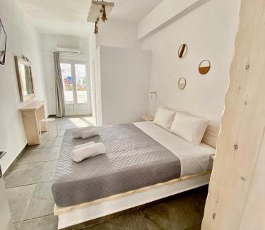Perissa Apartment | Villa Markos