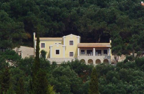 Petaleia Villa | Villa Maro