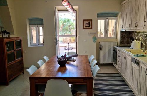 Corfu Town Apartment | Villa Maxim in Corfu Town