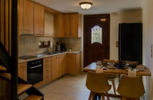 Monopari Villa | Villa Methorion - Three Bedroom Villa, Sleeps 6