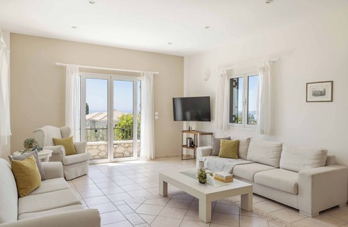 Vlachata Villa | Villa Mihas - Six Bedroom Villa, Sleeps 12