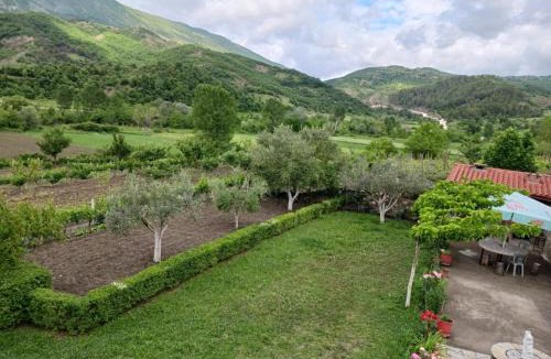 Sinje House | Villa Mira