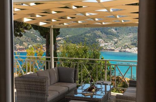 Skopelos Town Villa | Villa Mirage Skopelos