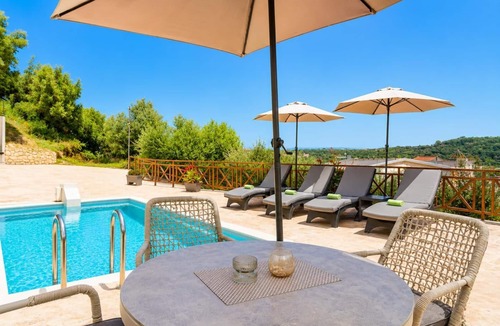Tsilivi Villa | Villa Naisy - Two Bedroom Villa, Sleeps 4