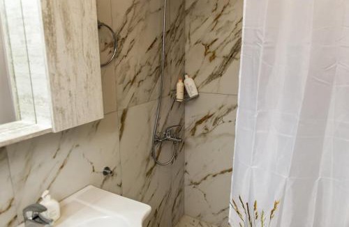 Diasella Apartment | Villa Needa's - Freedom with private pool