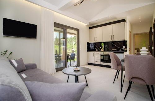 Gardenos House | Villa Neoris