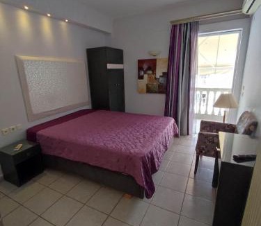 Olymbiaki Akti Apartment | Villa Niki