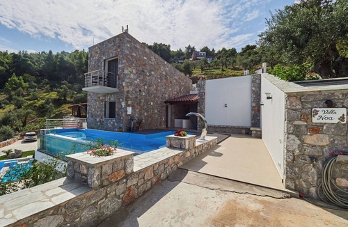 Skiathos Town Apartment | Villa Noa Exclusive 4 Bedrooms