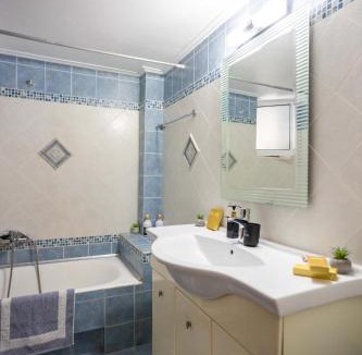 Kalamata House | Villa Olive
