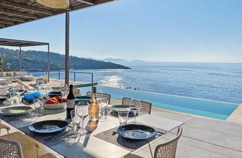 Evgiros Villa | Villa Oneiro Exclusive Escape With Private Pontoon & Luxe Amenities