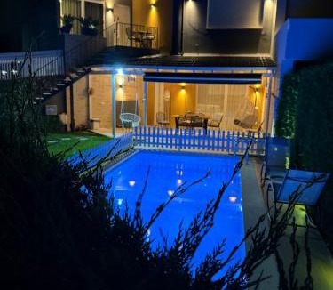 Ishem Villa | Villa Reger