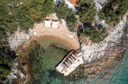 Palaio Tsifliki Hotel | Villa Romantica Hotel