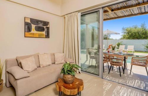 Vasilikos Villa | Villa Romas 3 by Villa Plus