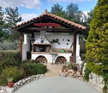Kilada House | Villa RUSTICANA