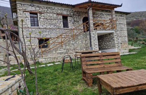 Sinje House | Villa Shpiragu Village Experience